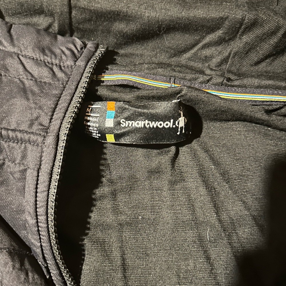 Smartwool Women's Black Hooded Vest - Picture 2 of 2
